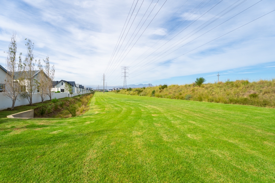 3 Bedroom Property for Sale in Sitari Country Estate Western Cape